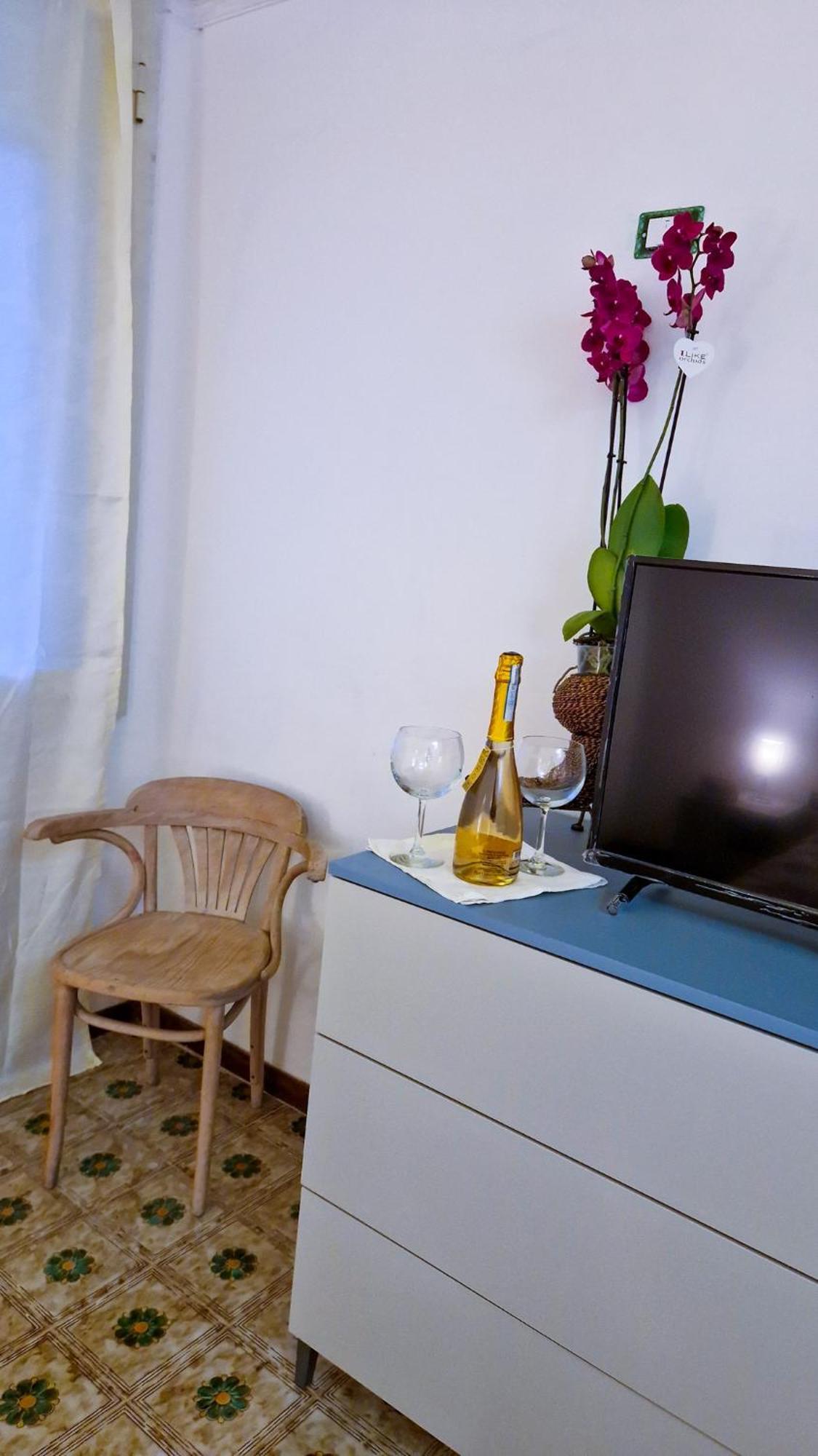Bed and Breakfast Wine House Capannori Exterior foto